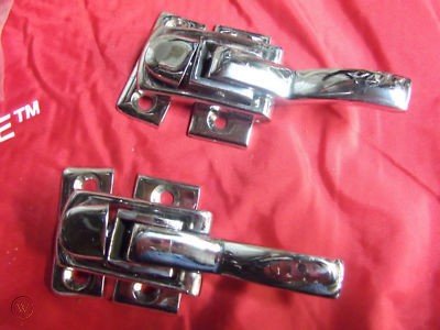 triumph-tr4a-soft-top-hood-catches-oe_360_edc9081d5bc95276baf3096d3fc49be5.jpg.2623186c1cb0d41aab168a3d46bd5666.jpg