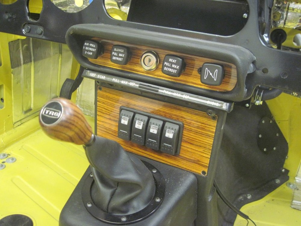 TR6 Boot Detail & Ignition Switch - TR6 Forum - TR Forums