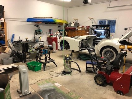 Garage.JPG.176c53b066ed059a10e086f99f2f132f.JPG