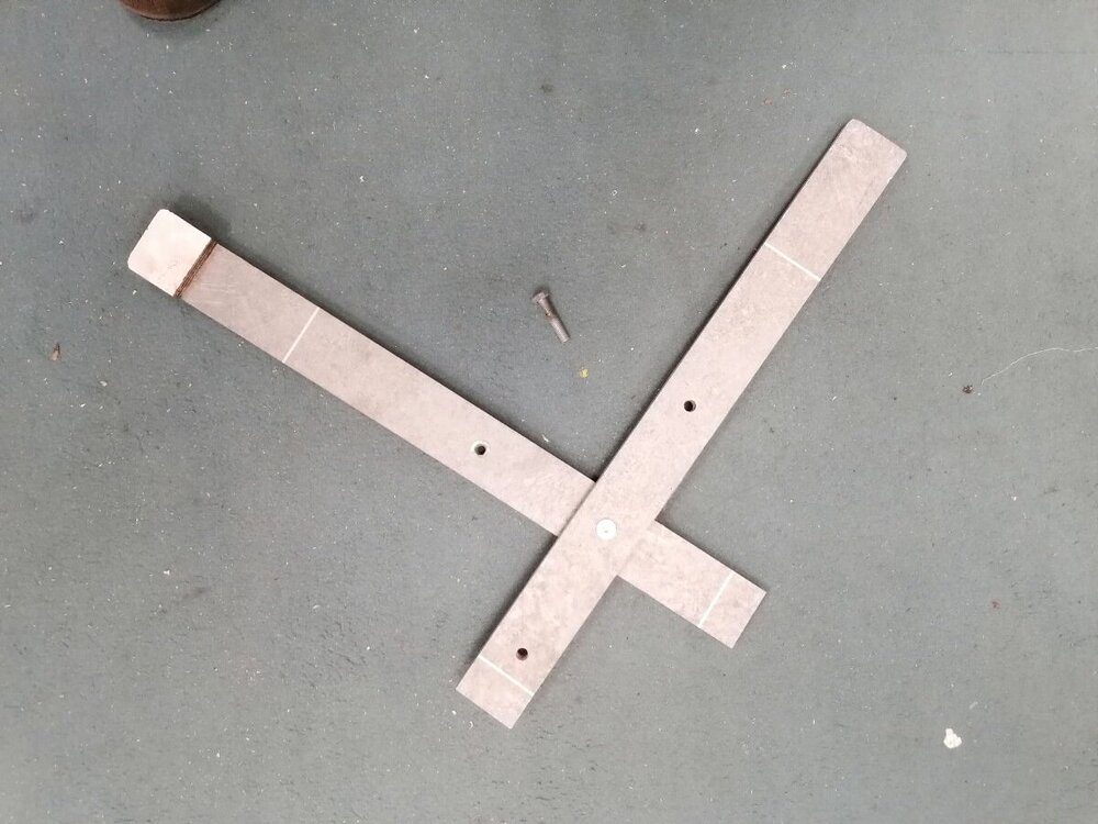 brakepeddlelockingstick.thumb.jpg.452450800e3aefb92fccbfa76415a037.jpg