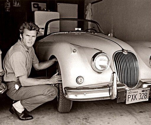 ClintEastwoodandhis58Jaguar.jpg.59fbd818bc70d6d14209b621d507453b.jpg