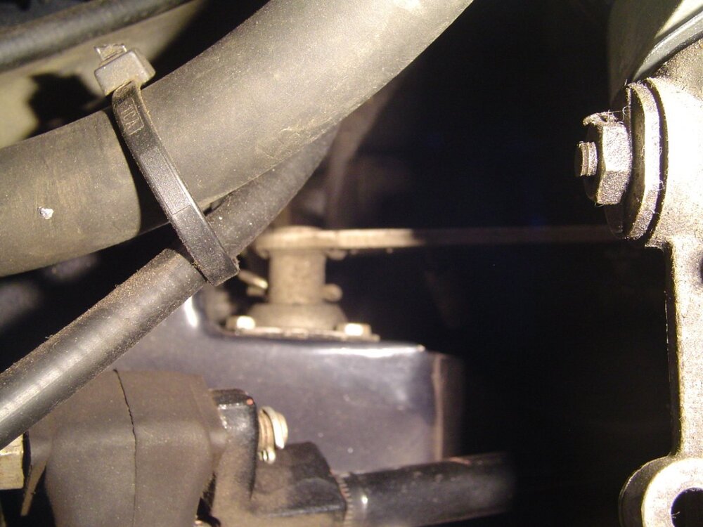 Trottle levers 001.jpg