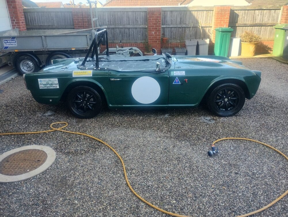 TR4 New tonneau.jpeg