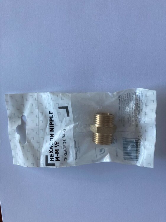 Half Inch BSP Straight Connector.JPG