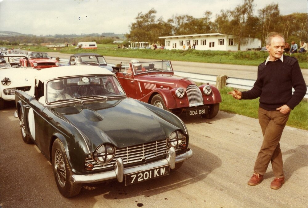 Goodwood83001.thumb.jpg.77661a62fe1cd06c6637c39bbb51b535.jpg